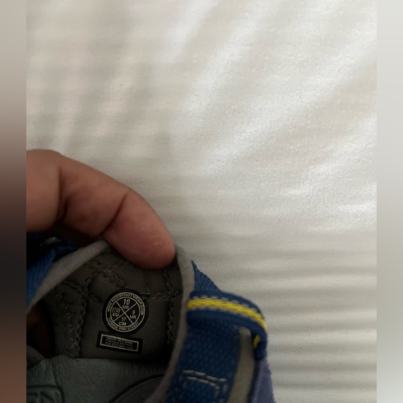 Keen Newport H2 Toddler Size 10 Blue Navy Black Sandals Water Sports Closed Toe - Picture 6 of 6
